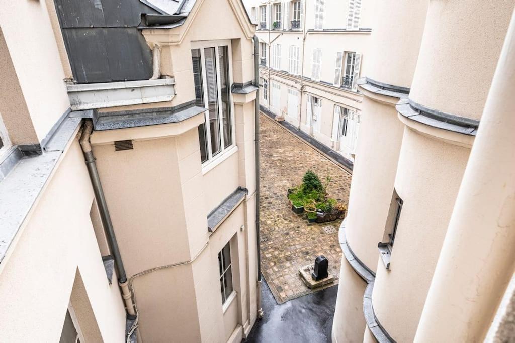 Vaugirard - Saint Germain Des Pres - Best Place Paris Exterior photo